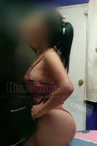 Camila sexy foto 1